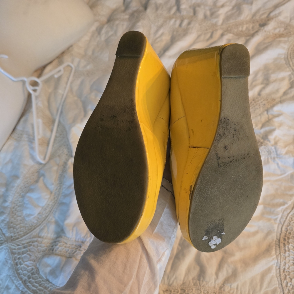 Y2k Charles Albert Yellow Patent Leather Wedge Shoes - Picture 4 of 5